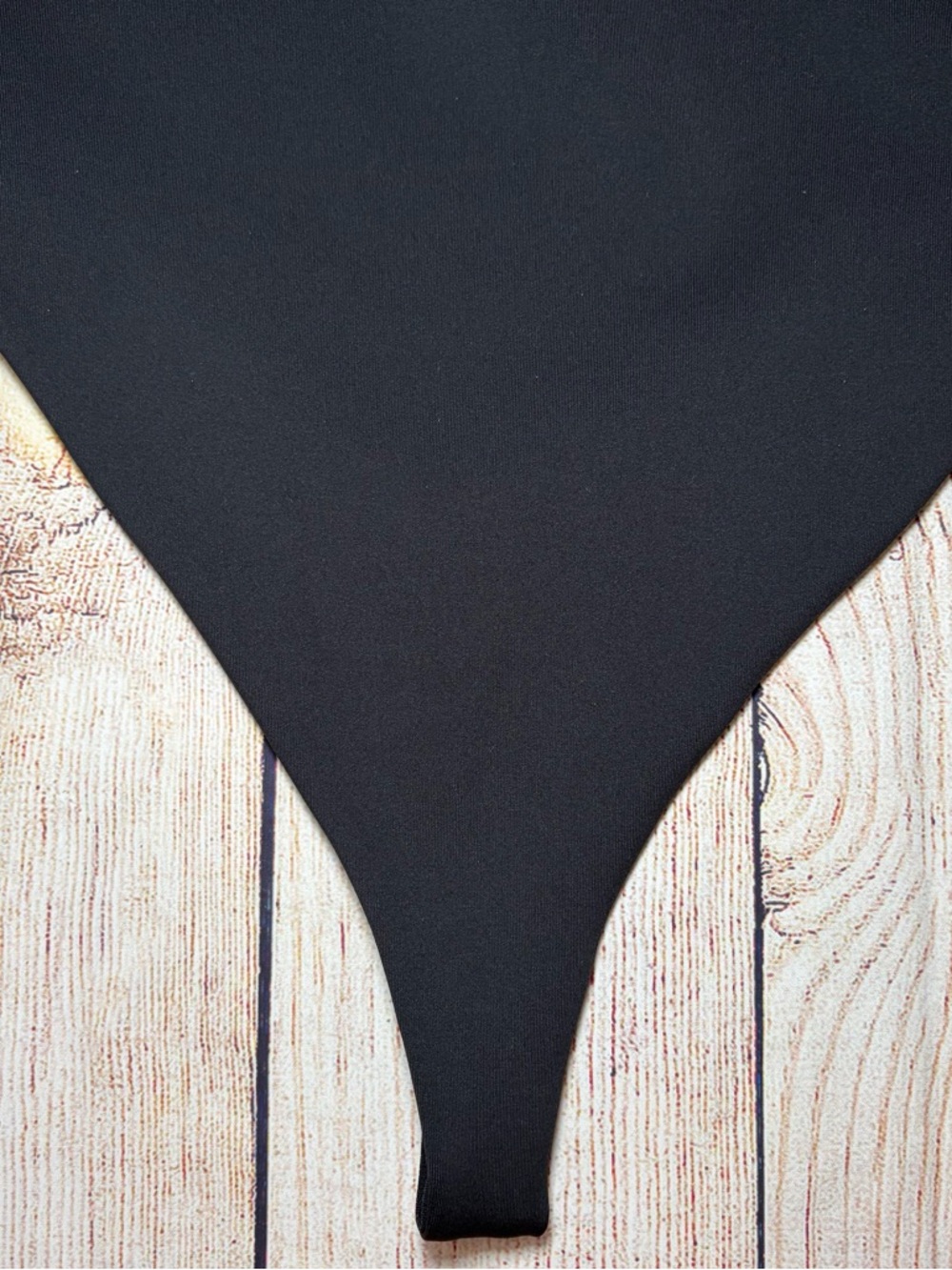 Alice + Olivia Manda Scoop Neck Bodysuit - Picture 5 of 8